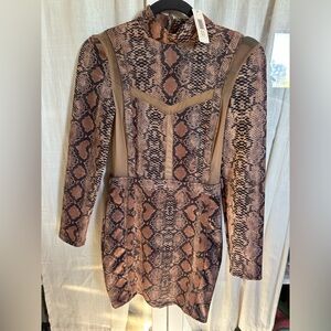 Elegant Long Sleeve Snake Print Dress